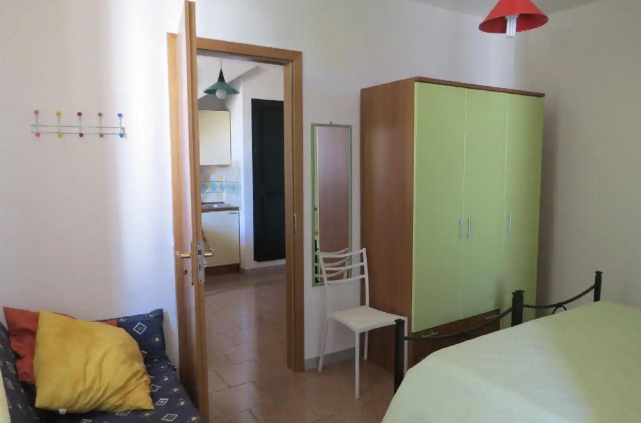 Lovely Flat In Northern Sardinia Valledoria  Buitenkant foto
