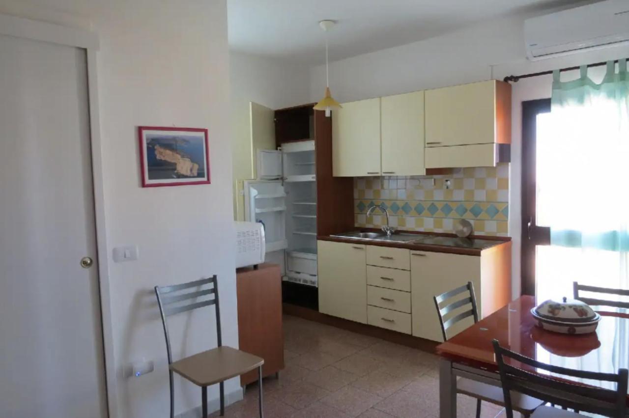 Lovely Flat In Northern Sardinia Valledoria  Buitenkant foto